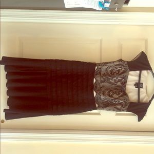 Black and nude lace Jax dress -size 4